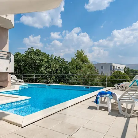 Lo Seaview Haven Apartment