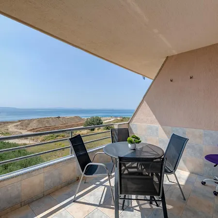 Daire Lo Seaview Haven *