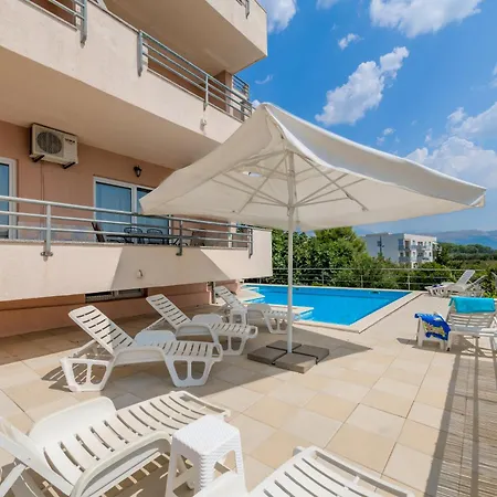 Lo Seaview Haven Apartment